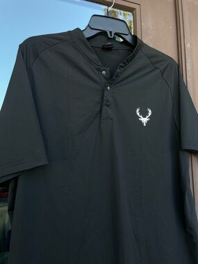 BUCKED UP Black 3-Snap Henley Performance Shirt L